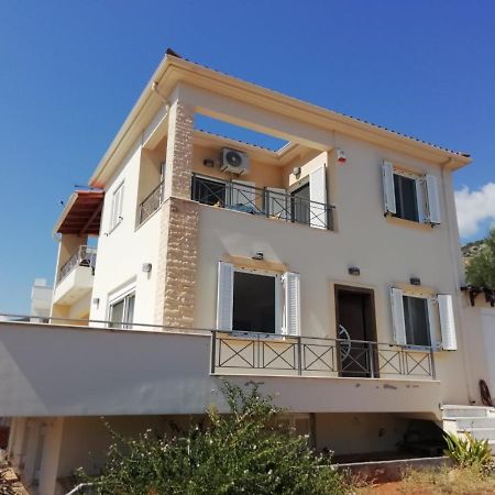 Rural 3-Bedroom House Kalamata Bagian luar foto