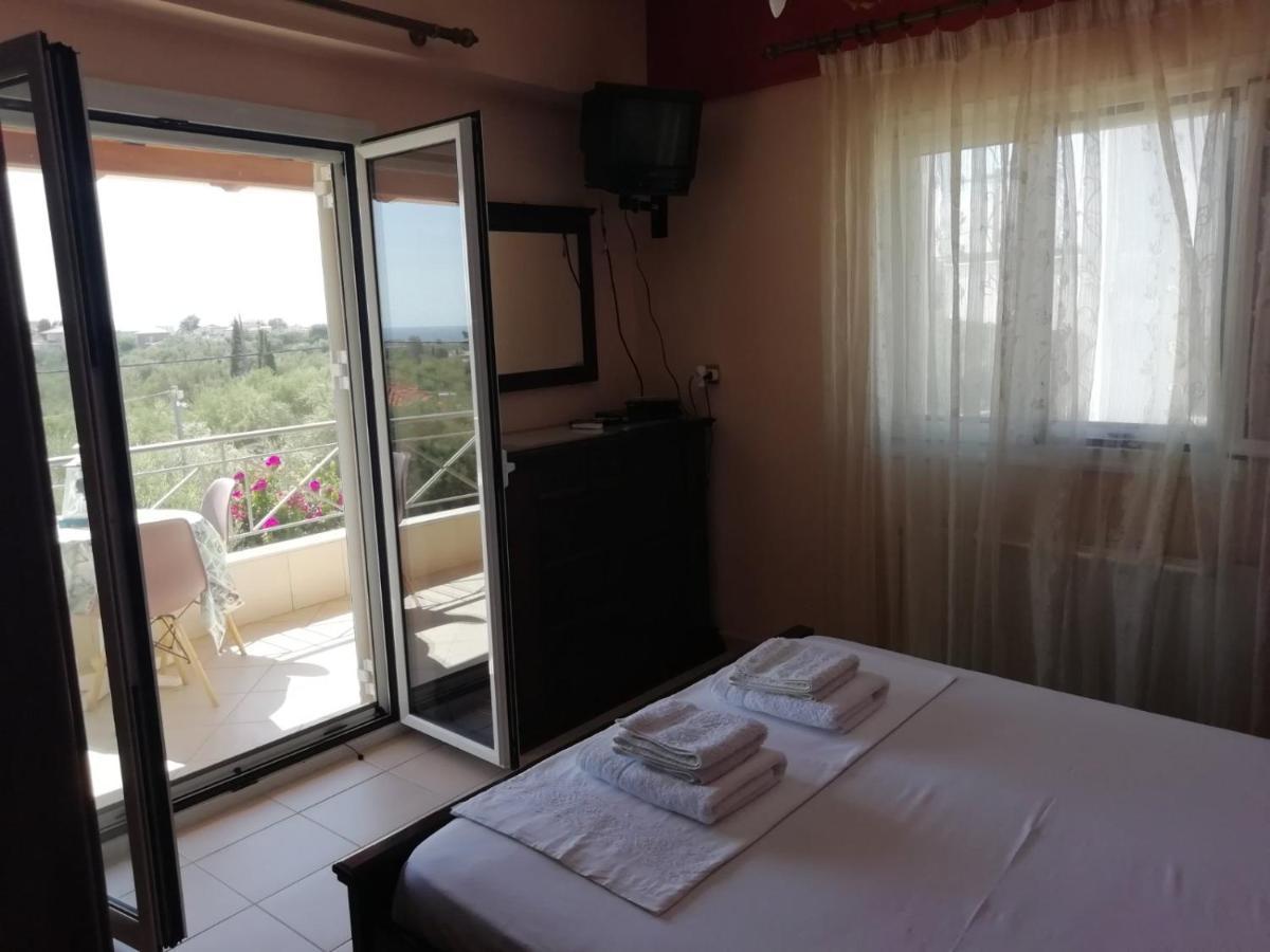 Rural 3-Bedroom House Kalamata Bagian luar foto